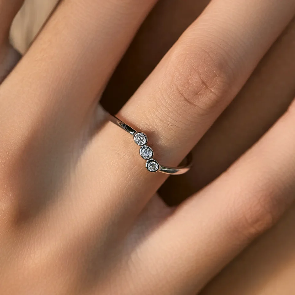 Asymmetrical 3-stone moissanite ring with D color stones in 925 sterling silver – elegant stacking jewelry for women