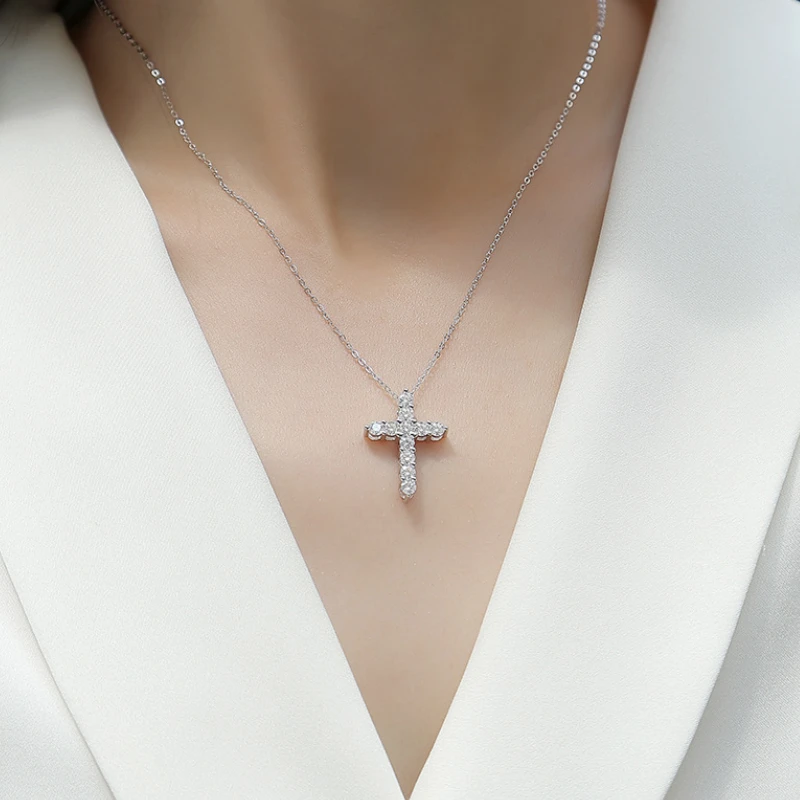 Tranquil Grace Moissanite Cross Necklace in 925 Sterling Silver – Elegant Spiritual Pendant for Women